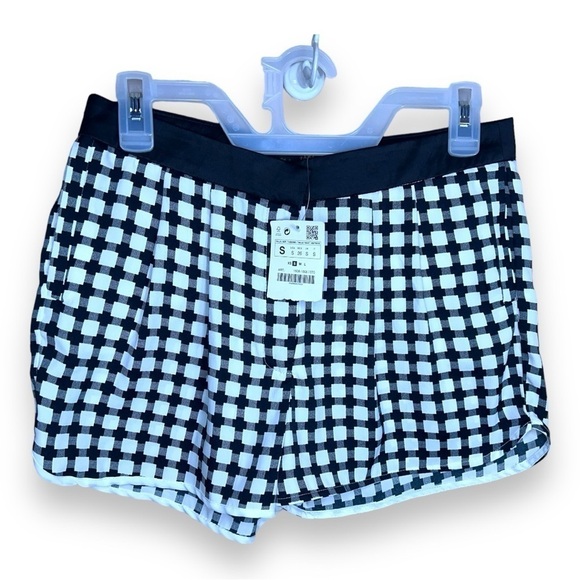 NEW SMALL ZARA BLACK WHITE CHECKERED PRINT SHORTS SATIN TRIM PREPPY ELEGANT - Picture 1 of 8
